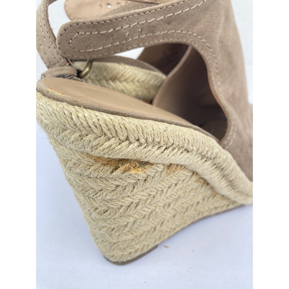 UNIVERSAL THREAD MALA OPEN TOE FAUX SUEDE WEDGE SANDAL, BEIGE Women Sz 6 1/2 - Picture 2 of 16